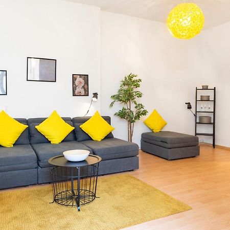 Amazing Apartment 1Br For 7 @Mauerpark Pberg Berlijn Buitenkant foto