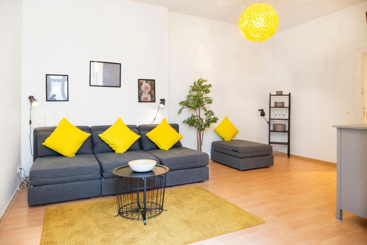 Amazing Apartment 1Br For 7 @Mauerpark Pberg Berlijn Buitenkant foto