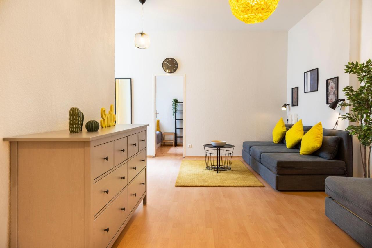 Amazing Apartment 1Br For 7 @Mauerpark Pberg Berlijn Buitenkant foto